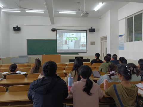 教育学院组织师生观看消防公益宣传片《让“生命通道”畅通无阻》