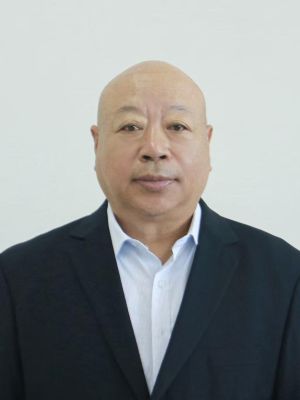 美育中心主任--姚立志