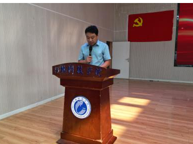 师生共话成长路,医路扬帆向未来