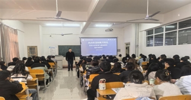 编者护航赋动能，深耕课堂助就业